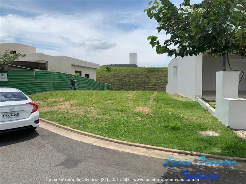 Terreno a Venda no Parque Ipiranga em Resende