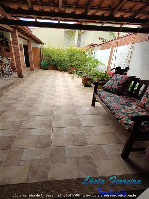 Casa para Alugar no Morada da Colina em Resende
