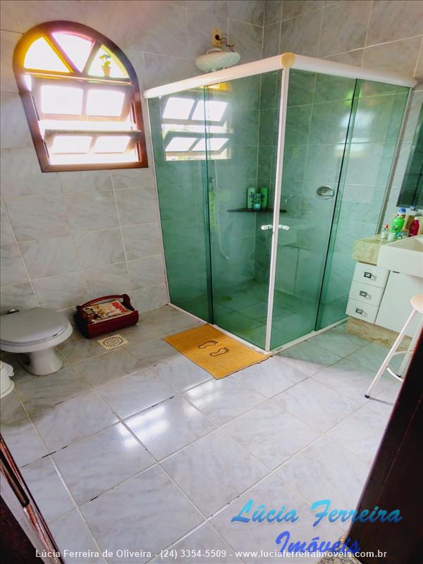 Casa para Alugar no Morada da Colina em Resende