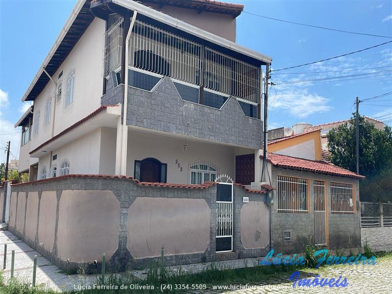 Casa a Venda no Vila Santa Cecília em Resende
