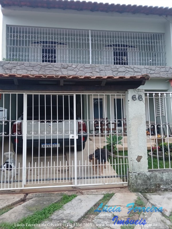 Casa para Alugar no Morada da Colina em Resende