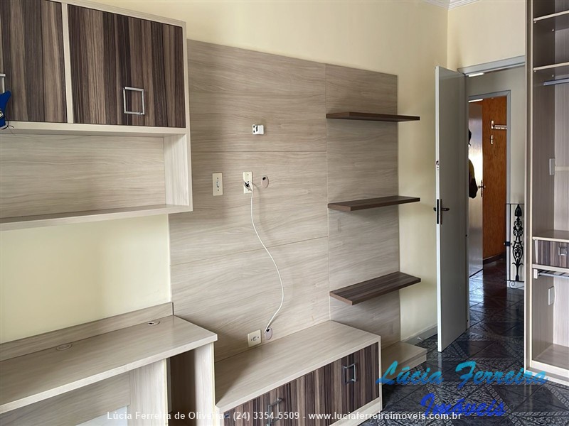 Casa para Alugar no Morada da Colina em Resende