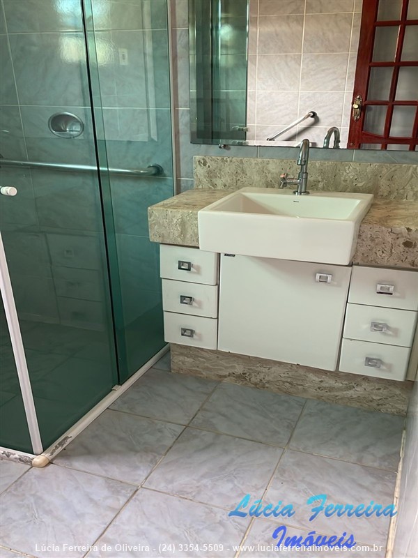 Casa para Alugar no Morada da Colina em Resende