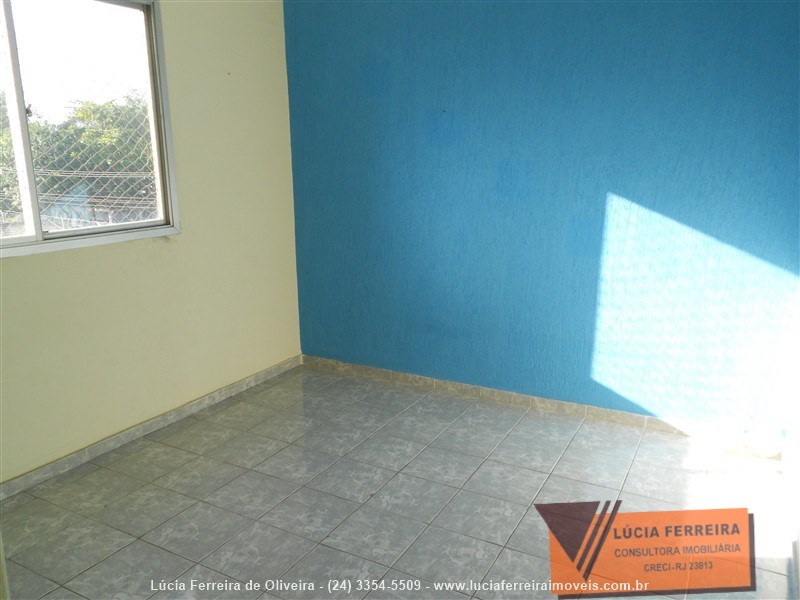Apartamento para Alugar no Vila Julieta em Resende