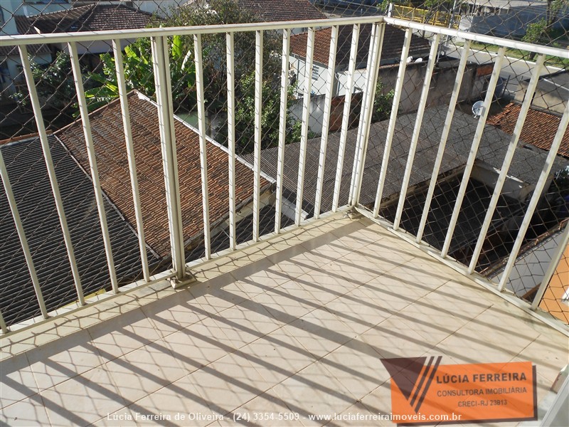 Apartamento para Alugar no Vila Julieta em Resende