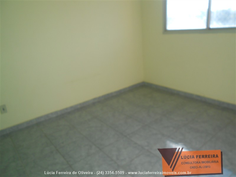 Apartamento para Alugar no Vila Julieta em Resende