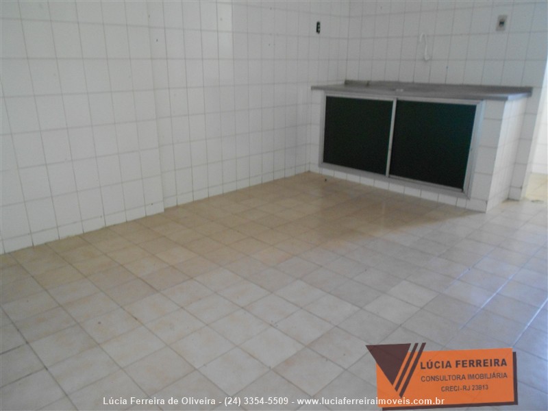 Apartamento para Alugar no Vila Julieta em Resende